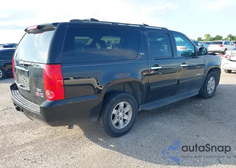 2014 GMC Yukon Xl 1500 Slt z USA, uszkodzony, nr VIN 1GKS1KE03ER100689